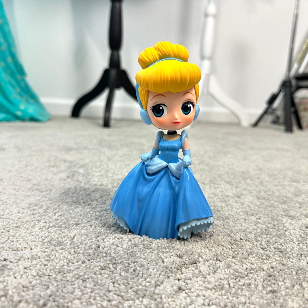 Banpresto Disney Cinderella Q Posket Figure Girls 5.5" Blue